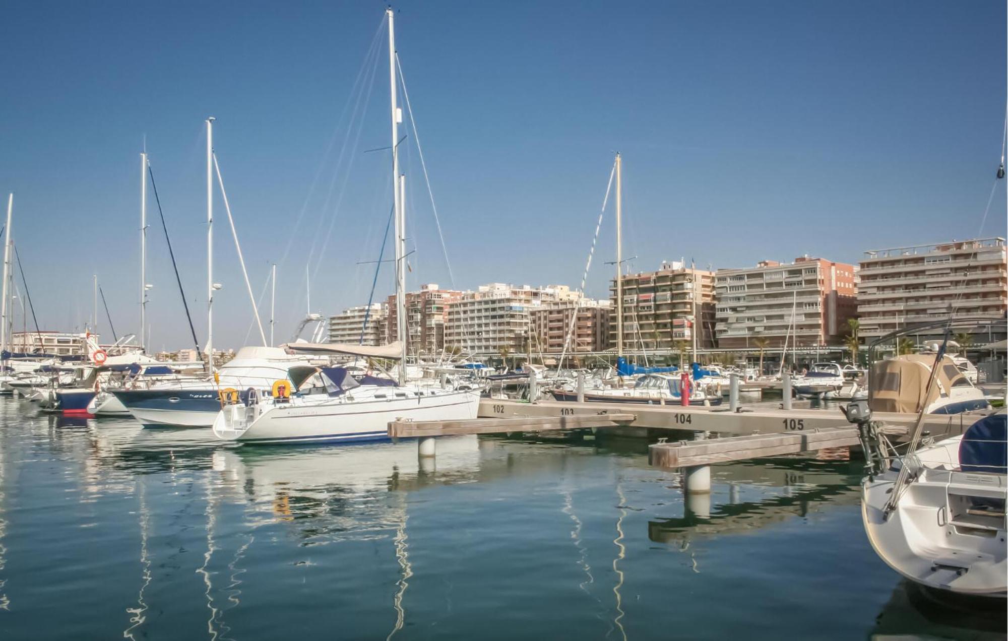 Amazing Apartment In Santa Pola Eksteriør bilde
